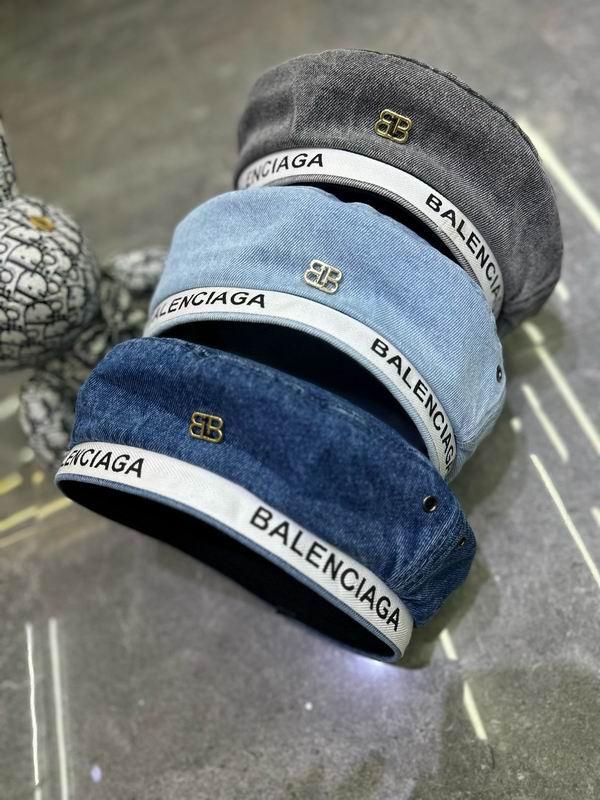 Balenciaga beret dx03